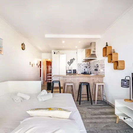 Jlp Tanit Gebal Climatise Appartement Antibes